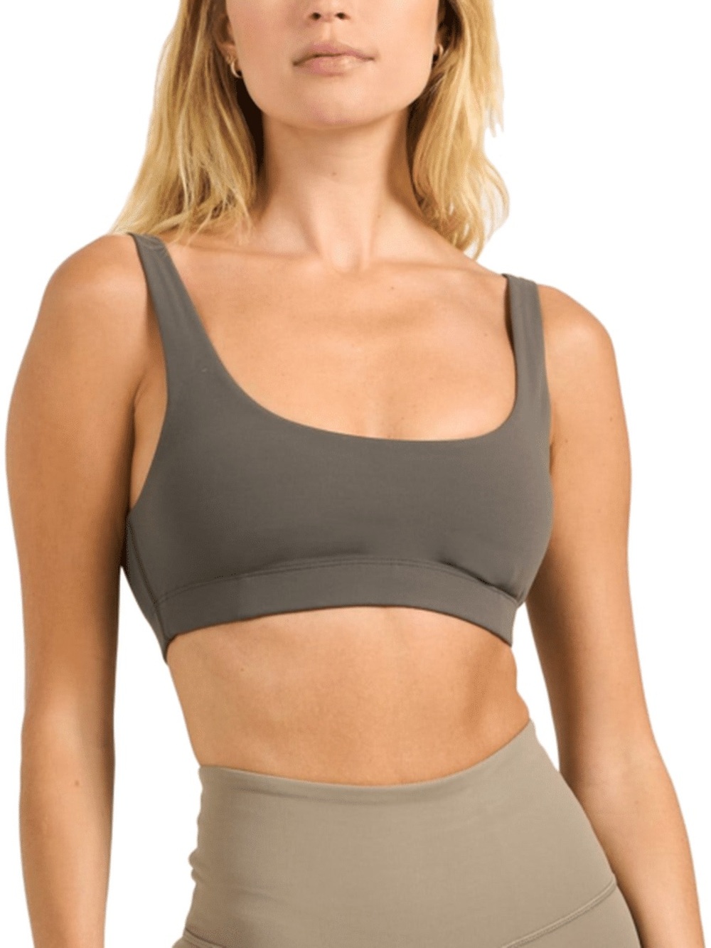 Vuori bra and shorts oregano set
